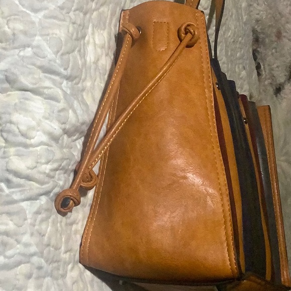 Perfect Fall Multi-Colored Handbag - Picture 3 of 6